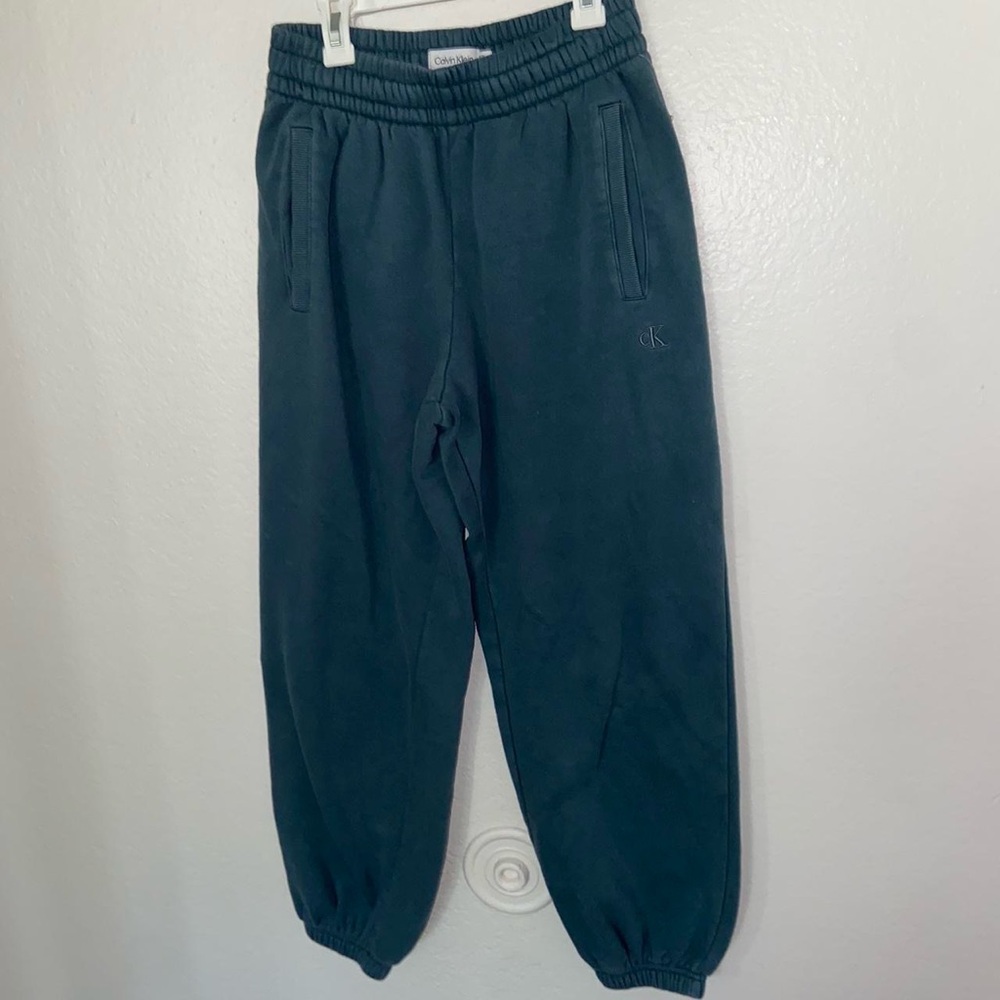 Calvin Klein retro joggers blue activewear sweatpants casual streetwear fashion